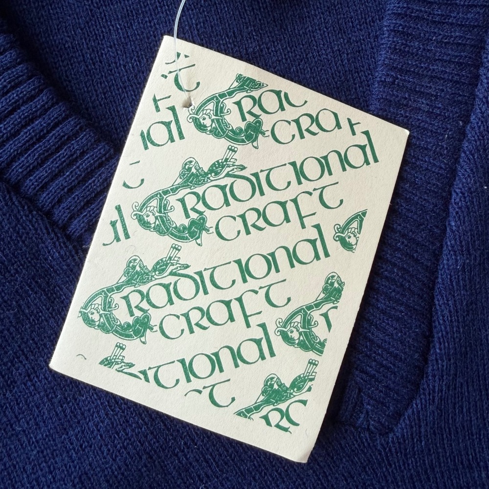 Traditional Craft Ireland Mens Navy Blue V-Neck Shamrock Sweater Vest‎ XL NWT - Picture 3 of 7